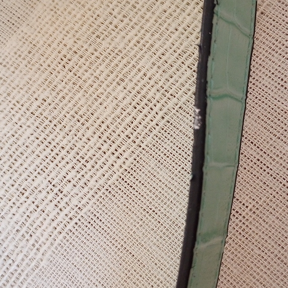 VTG Guess Curved Shoulder Patent Leather Bag Color: Mint Green - Picture 12 of 16